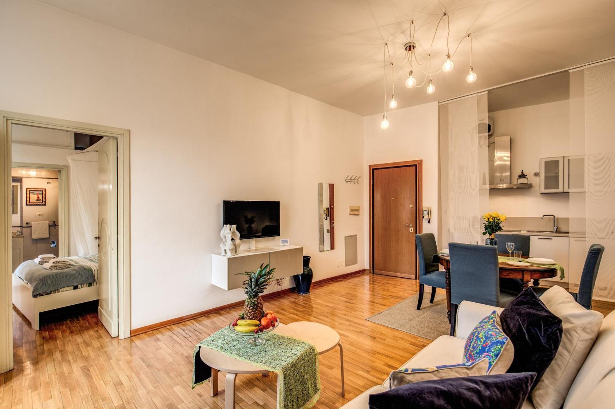 Elegant Apartment Behind The Colosseum Róma Kültér fotó
